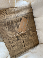 Load image into Gallery viewer, Affirmation Frames - SELF LOVE