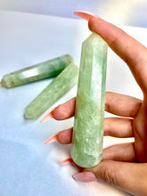 Load image into Gallery viewer, Green Aventurine Wand