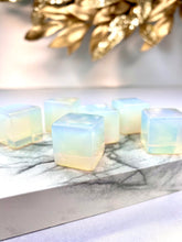 Load image into Gallery viewer, Opalite