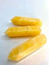 Load image into Gallery viewer, Orange Calcite Wands