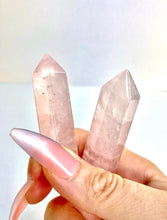 Load image into Gallery viewer, Rose Quartz Wand