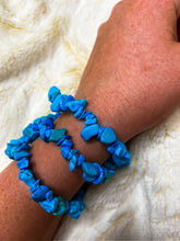 Load image into Gallery viewer, Howlite Braclet
