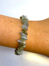 Load image into Gallery viewer, Labradorite Bracelet 🦋