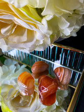 Load image into Gallery viewer, Red Agate